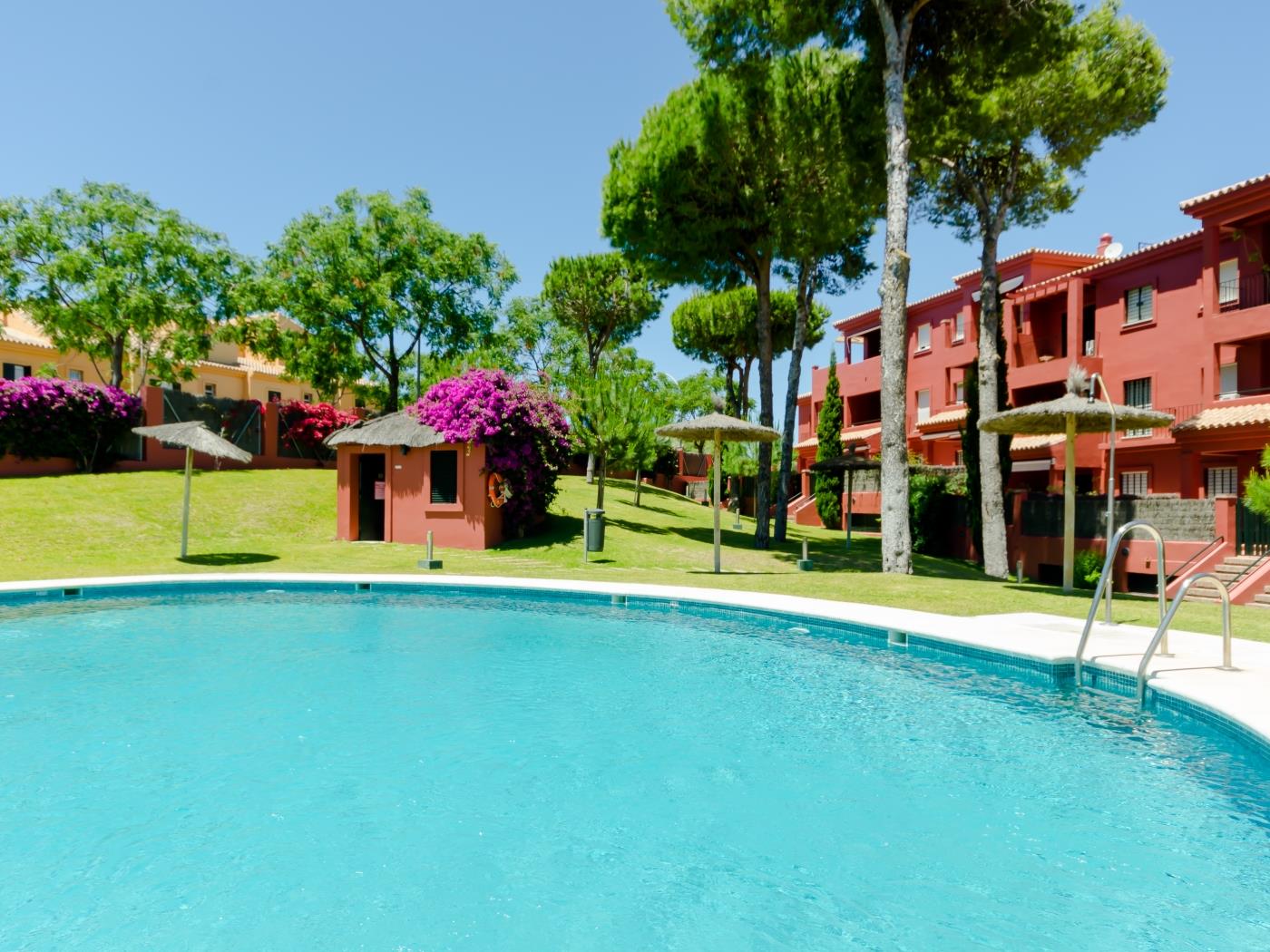 Atico terraza y piscina, cerca de la playa