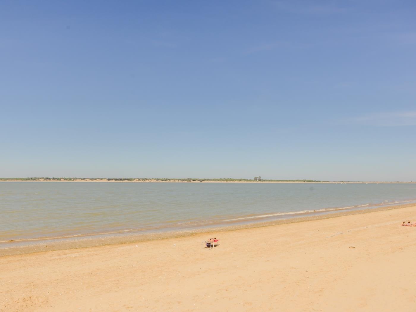 Sanlúcar, a 500 metros de la playa
