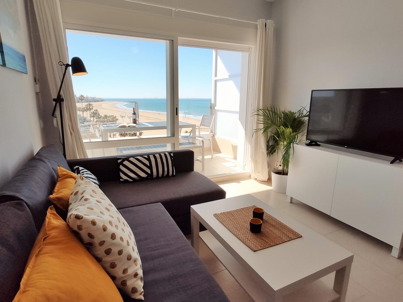 Sea views Rota apartment