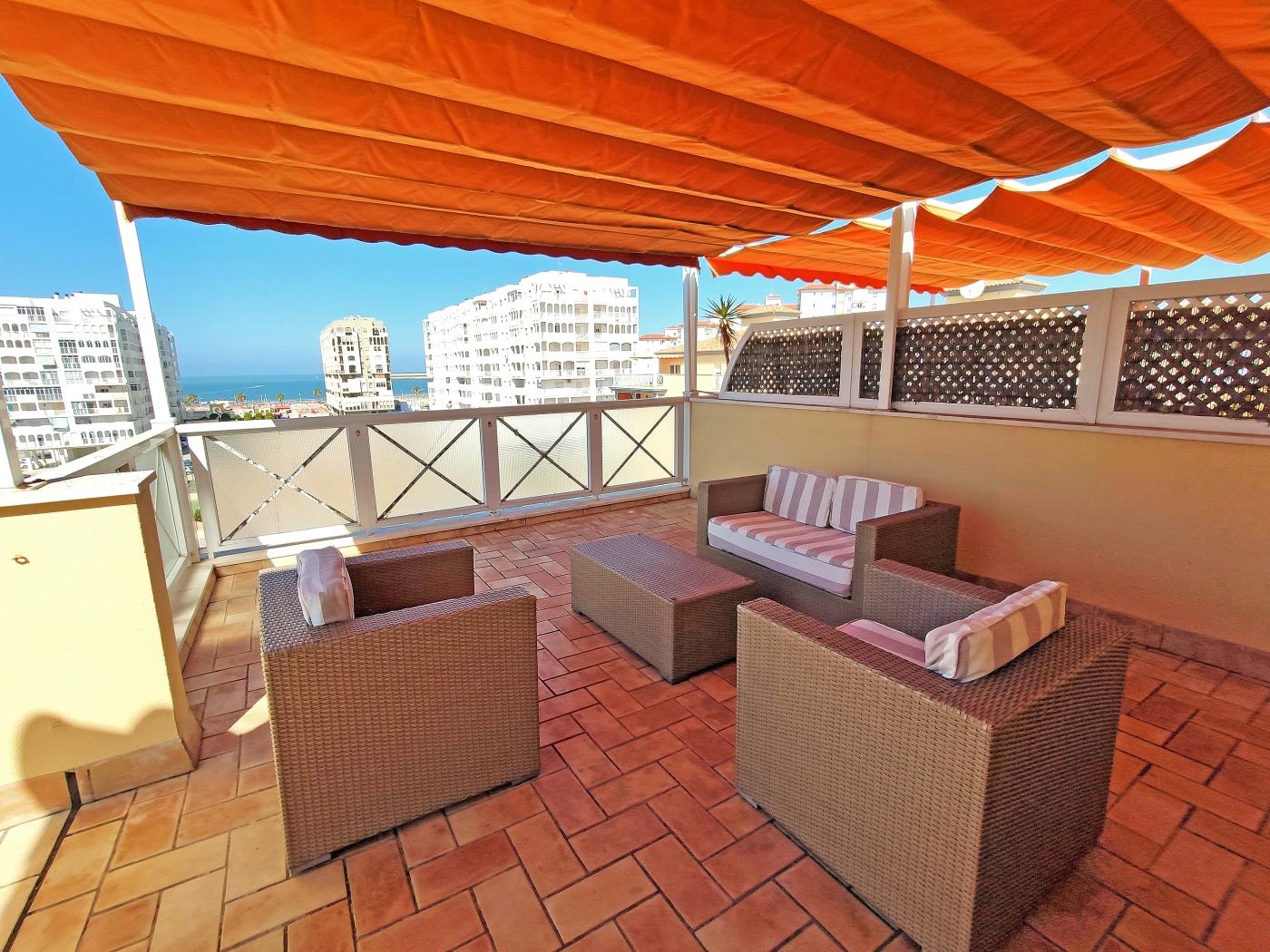 Valdelagrana Beach Penthouse
