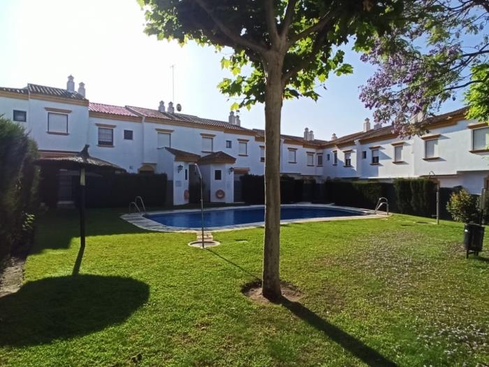 House for 8 in Las redes, close to the beach