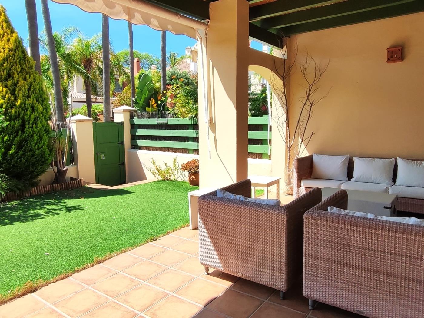 Espectacular casa con piscina