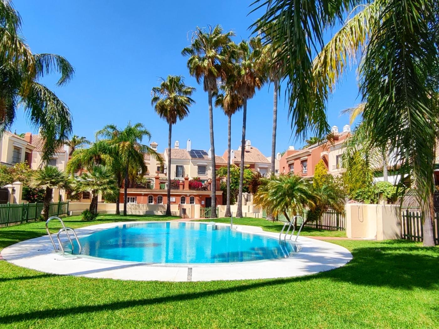 Espectacular casa con piscina